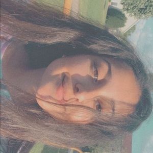 Meet your Posher, Imane